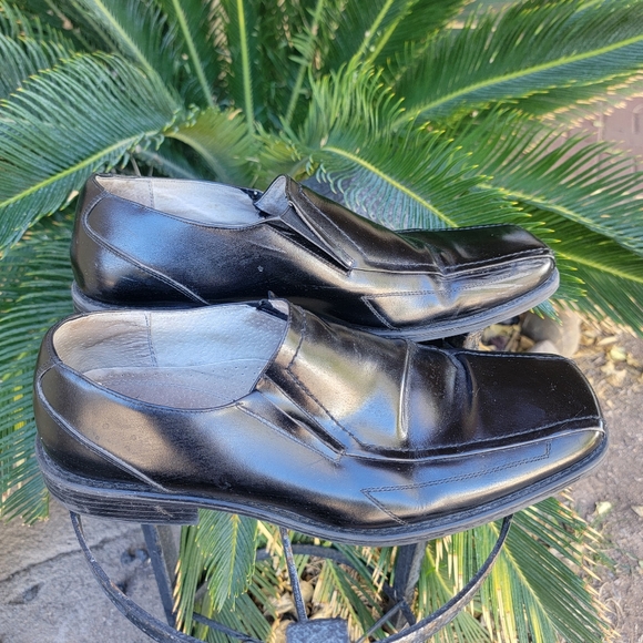 Stacy Adams Black Leather Loafers - Men's Size 11 - Picture 4 of 9